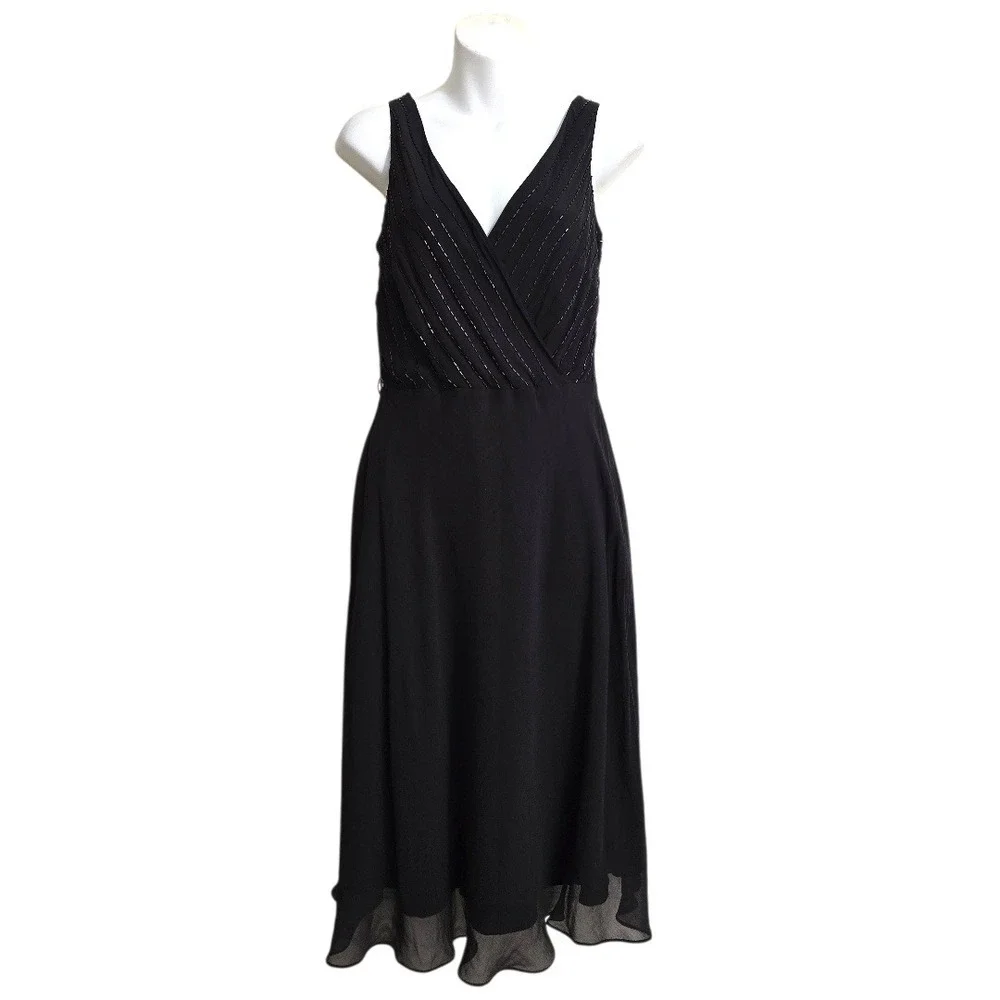 Bloomingdale's | Dresses | Bloomingdales Vintage Black Vneck Beaded Bodice Silk Knee Length Dress Sz 6p | Poshmark Bloomingdale's | Dresses | Bloomingdales Vintage Black Vneck Beaded Bodice Silk Knee Length Dress Sz 6p | Poshmark